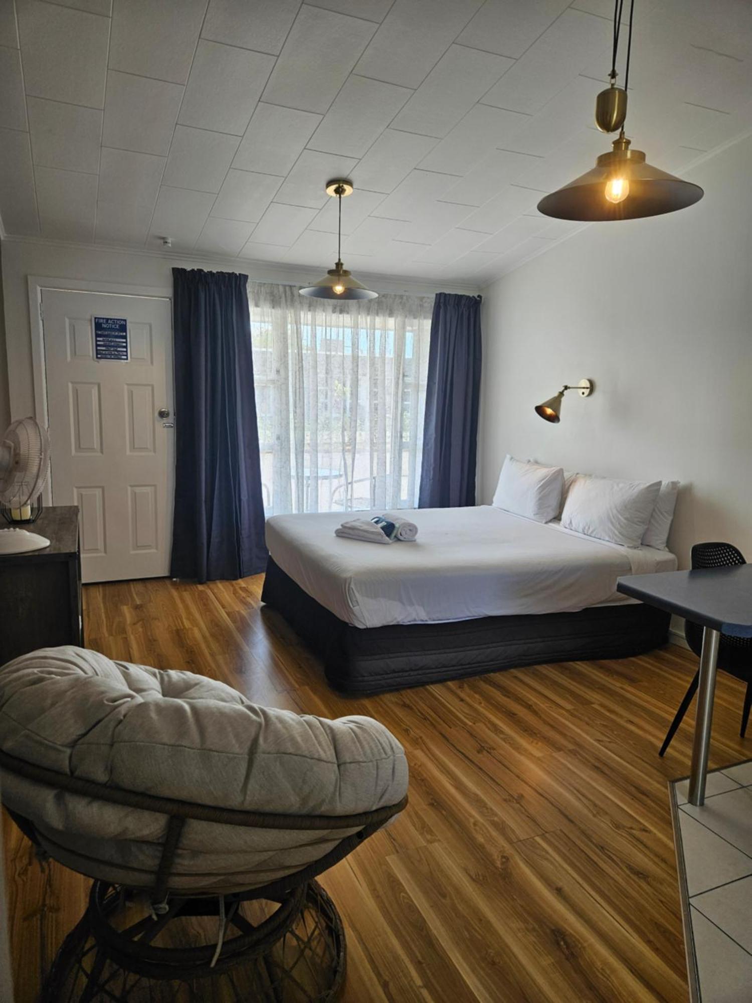 Frimley Lodge Motel Hastings Dış mekan fotoğraf