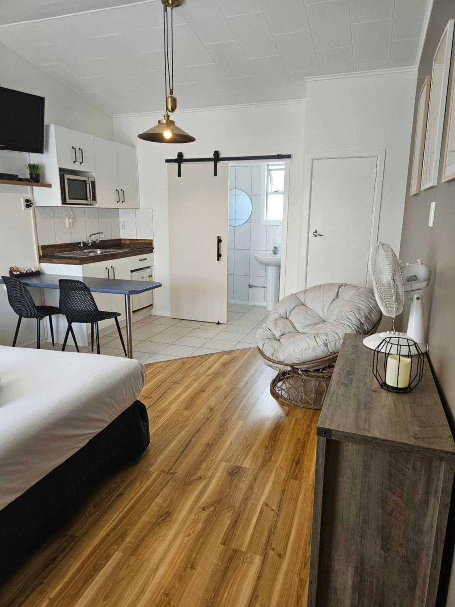 Frimley Lodge Motel Hastings Dış mekan fotoğraf