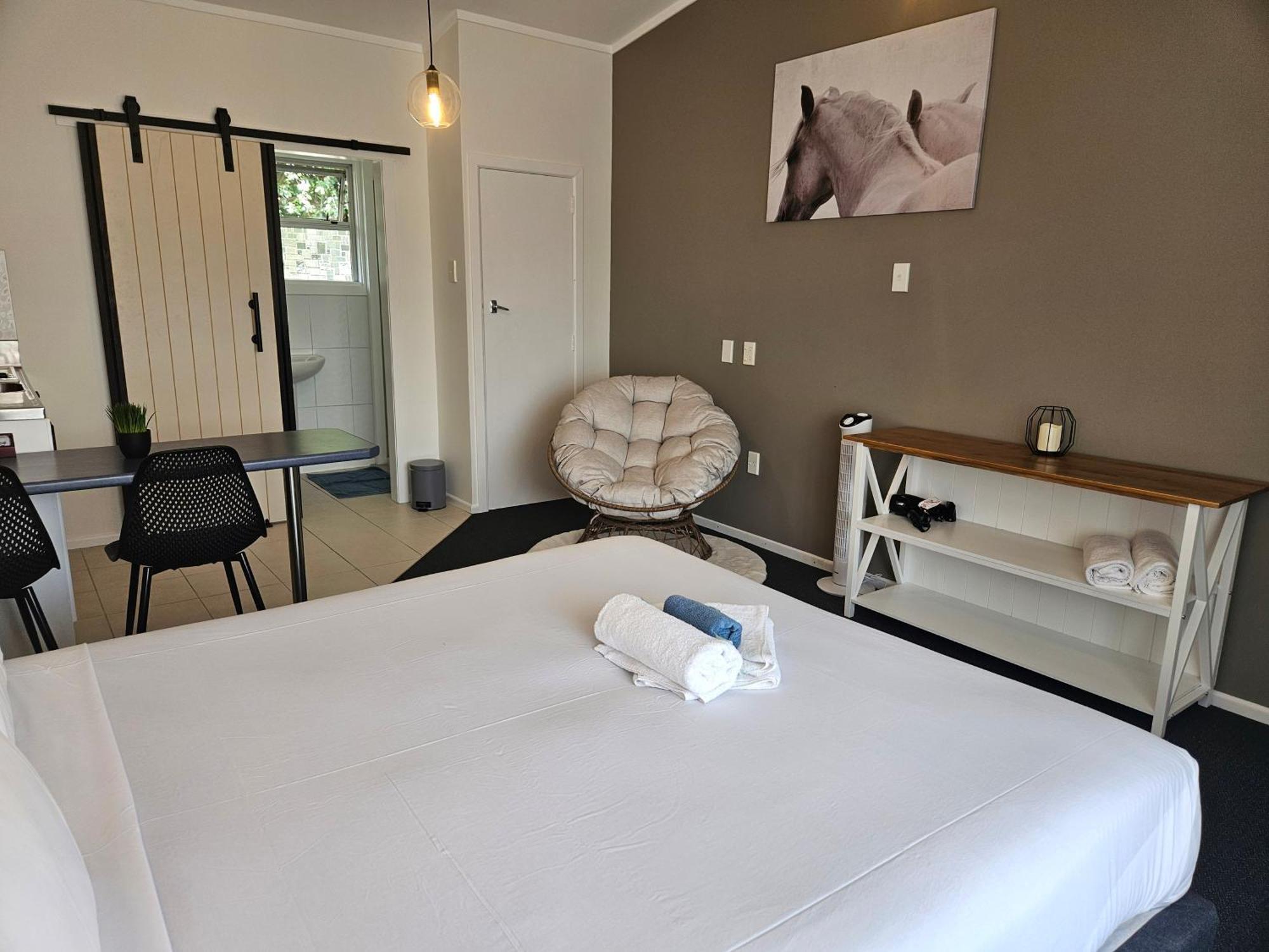 Frimley Lodge Motel Hastings Dış mekan fotoğraf