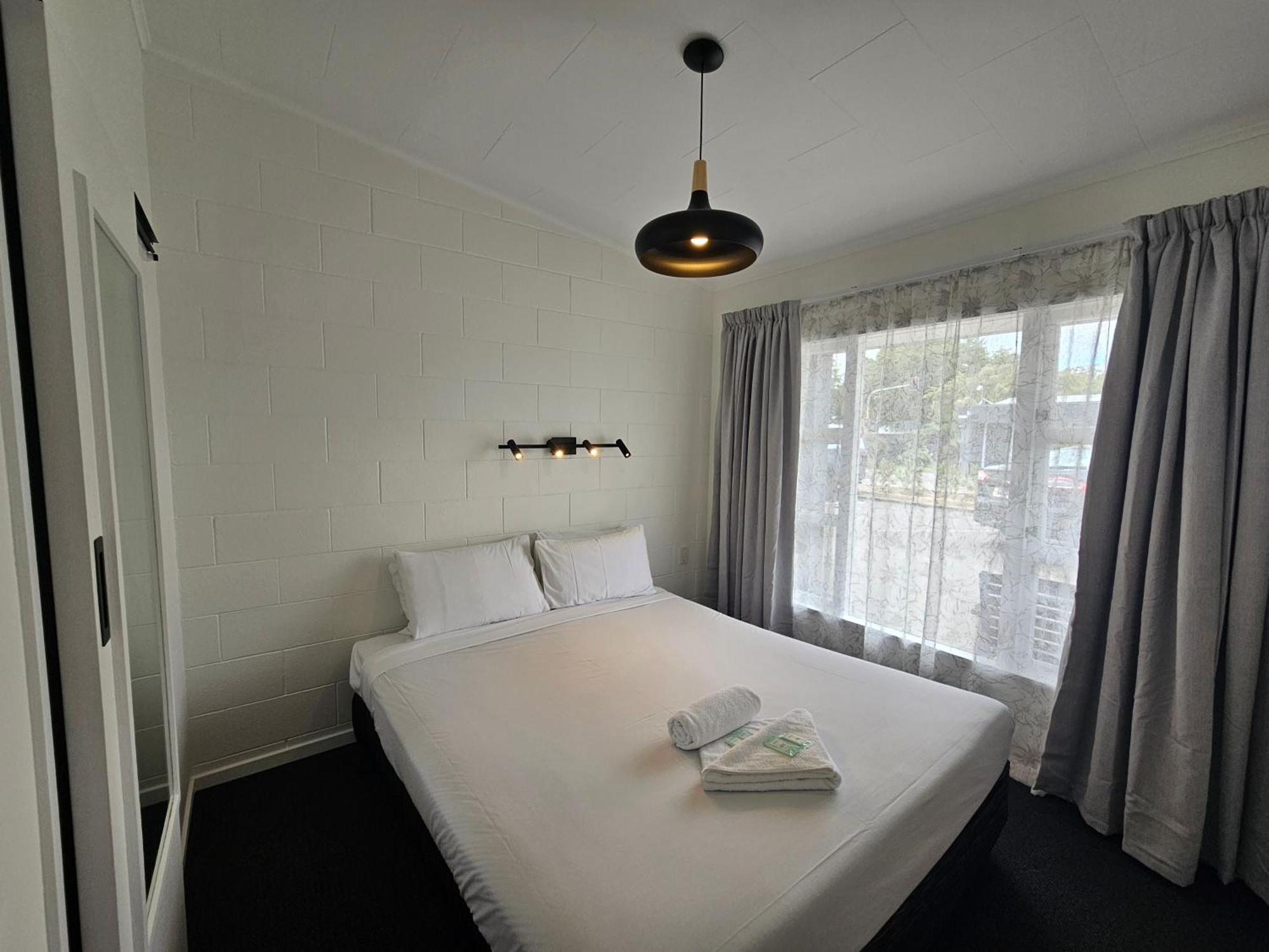 Frimley Lodge Motel Hastings Dış mekan fotoğraf
