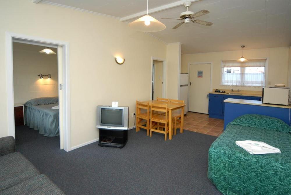 Frimley Lodge Motel Hastings Dış mekan fotoğraf